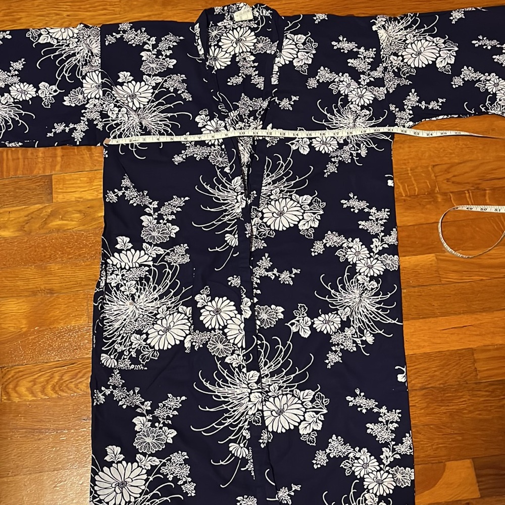 Japanese Robe/Cotton one size purchased in Japan. Vintage.  With belt   Worn 1x